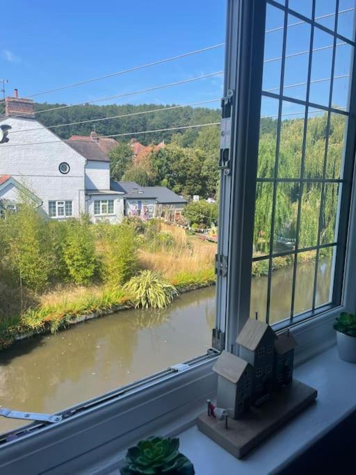 Hidden Gem Canal Facing Retreat With Lovely Walks Hopwas 외부 사진