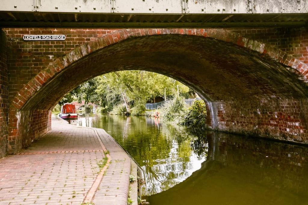 Hidden Gem Canal Facing Retreat With Lovely Walks Hopwas 외부 사진